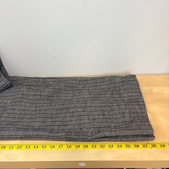 Reitmans Women's Gray Pinstripe Trousers - Picture 12 of 12